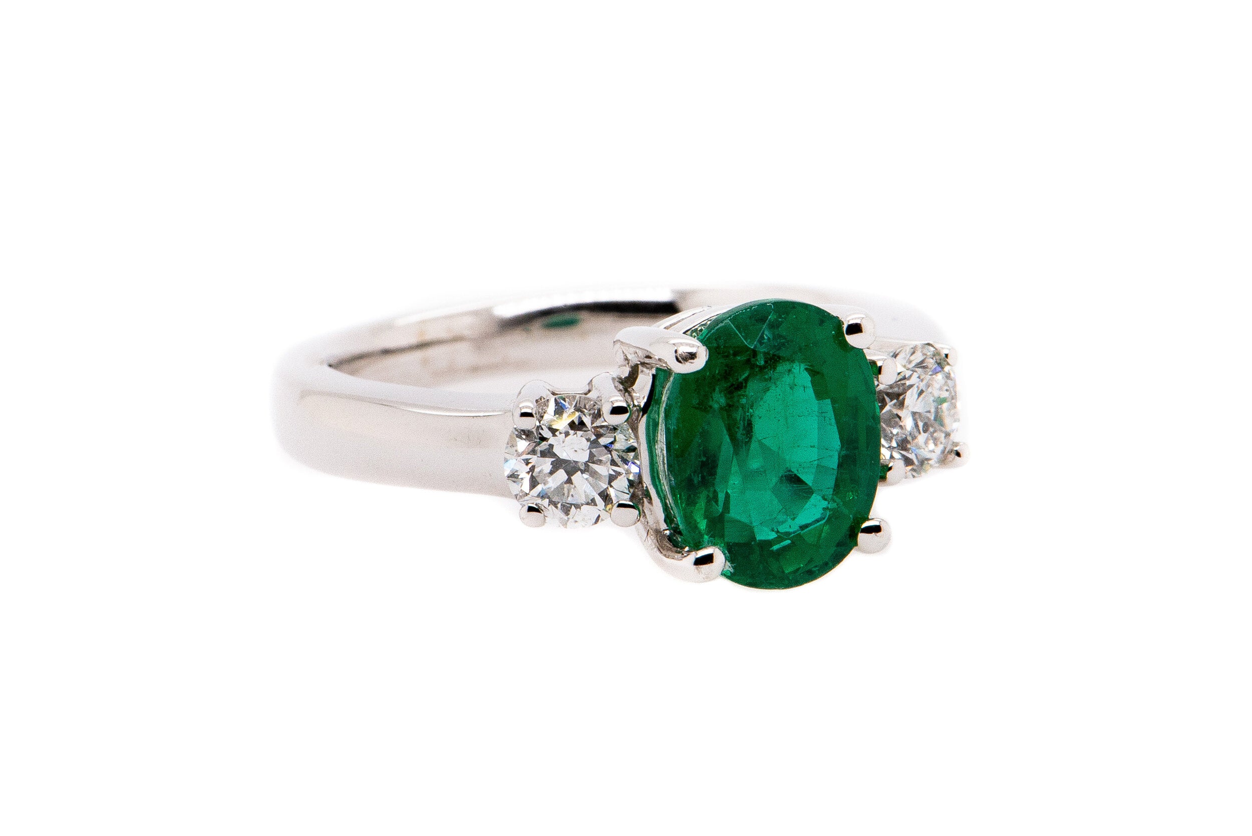 Classic Collection: Oval Emerald and Round Diamond ring (DRDE1243)