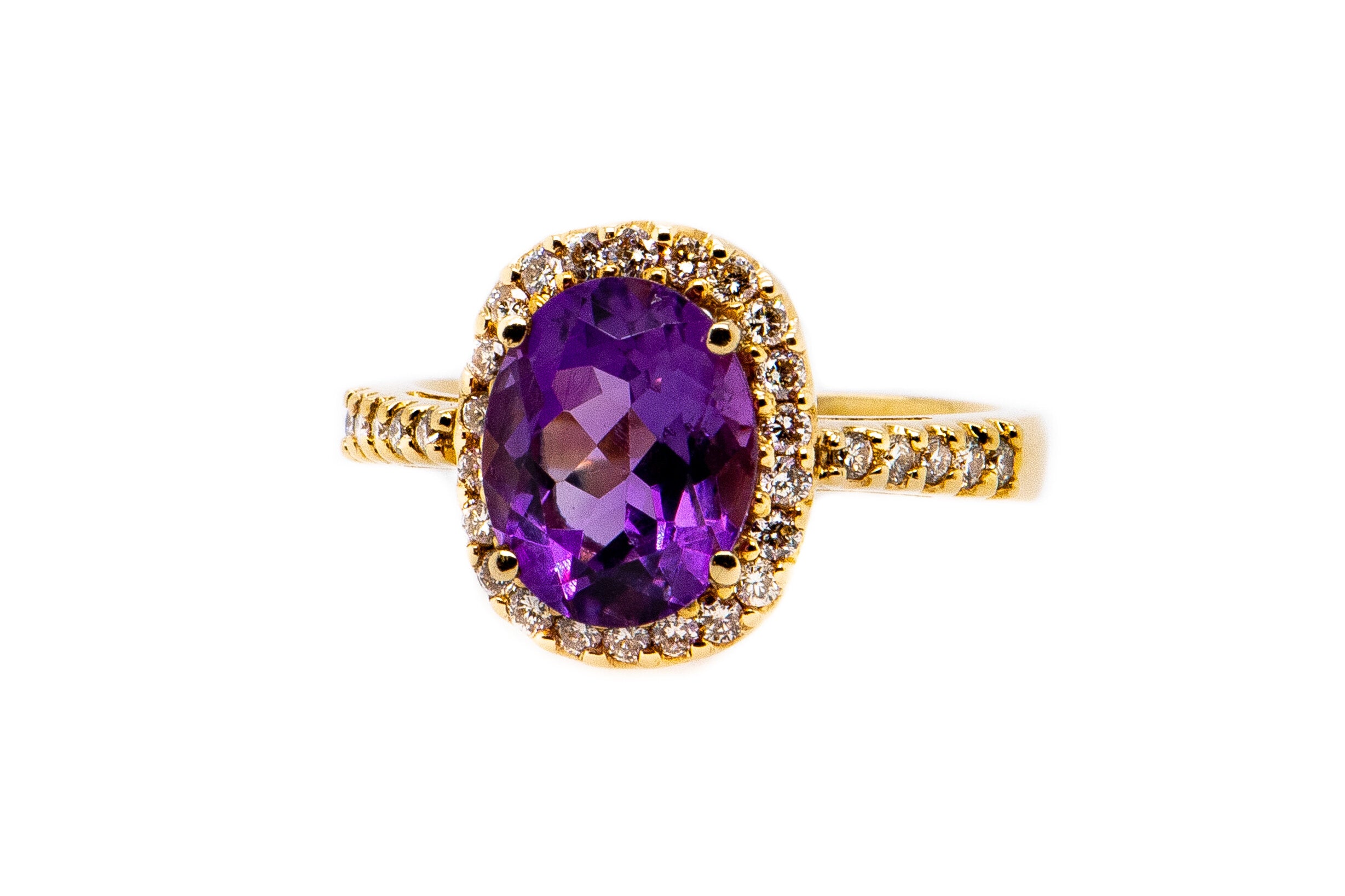 14kt Yellow Gold Oval Amethyst and Diamond Ring