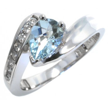 Pear shaped Aquamarine and Diamond ring
