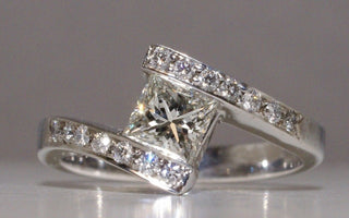 7 Mistakes to Avoid When Designing a Custom Engagement Rings
