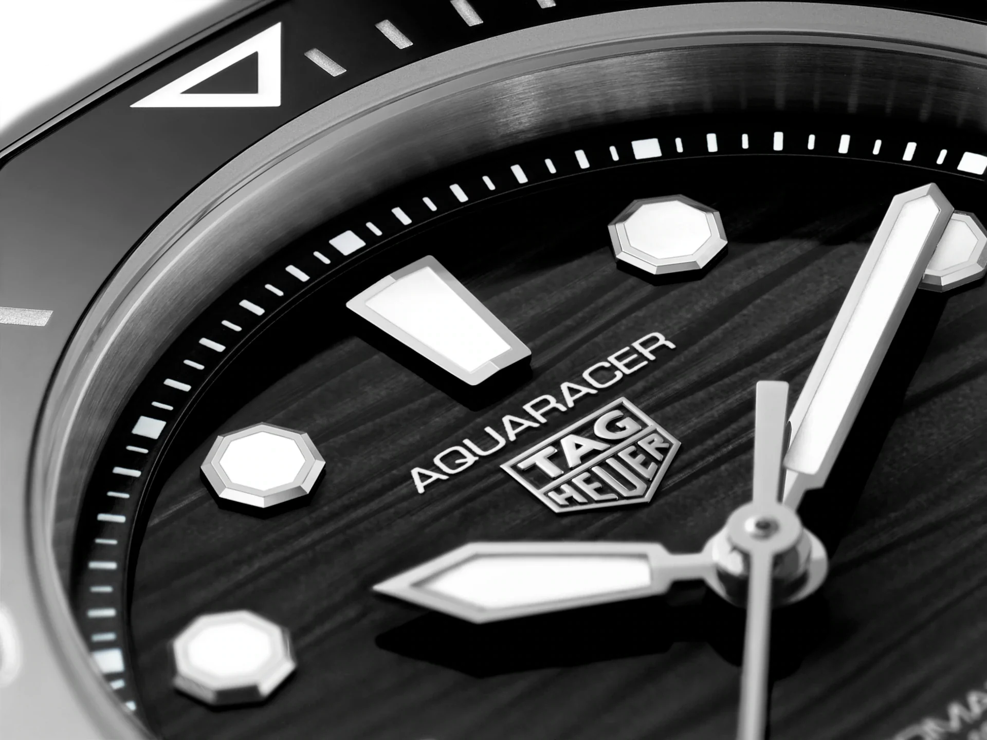 TAG HEUER AQUARACER PROFESSIONAL 300 - WBP231D.BA0626